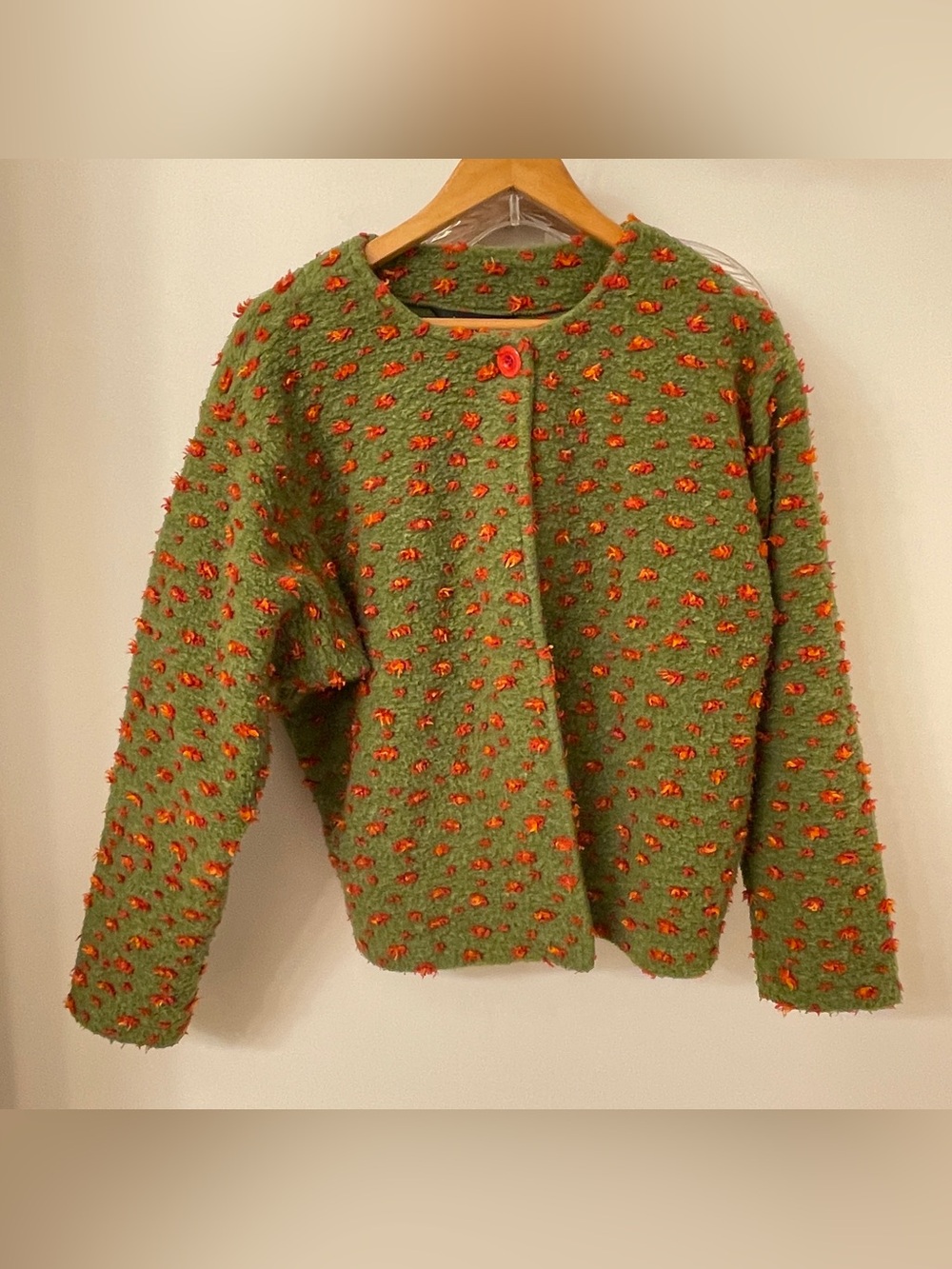 Vintage Chuck Roast Poly/Wool Sweater Cottage Core Size L Moss Green Red Garden